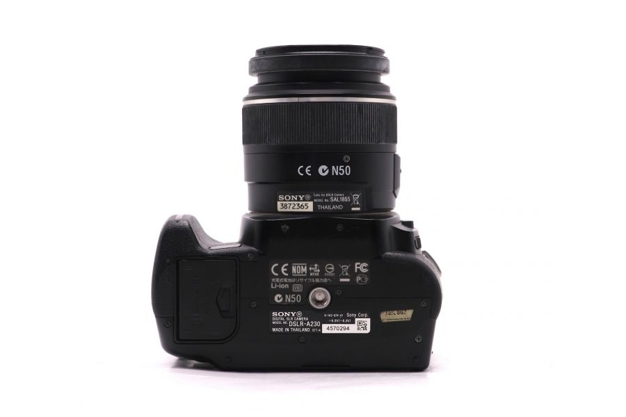 Камера Sony A230 kit (пробег 7600 кадров)
