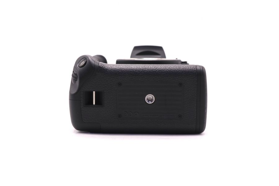 Любительская цифровая камера Canon EOS 350D body