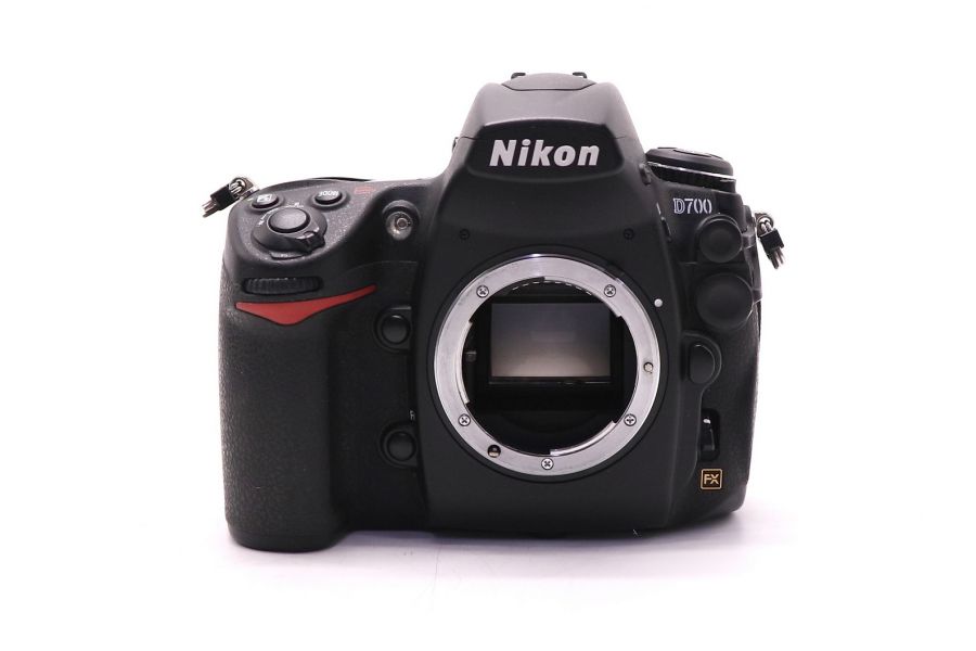 Nikon D700 body (пробег 2000 кадров)