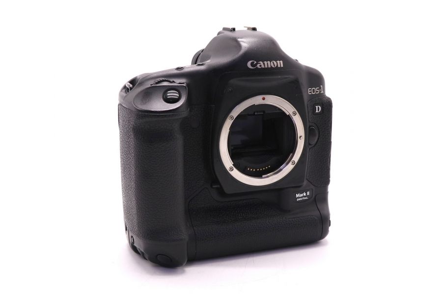 Canon EOS 1D Mark II body (пробег 56150 кадров)