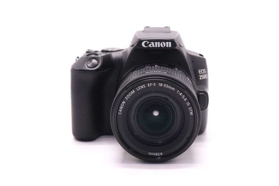 Canon EOS 250D kit в упаковке (пробег 25000 кадров)