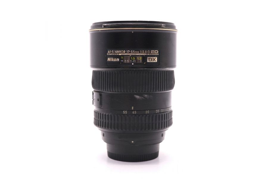 Зум-объектив Nikon 17-55mm f/2.8G ED-IF AF-S DX
