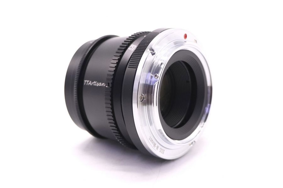 TTArtisan 35mm f/1.4 for Canon EF-M в упаковке