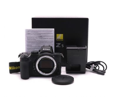 Nikon Z5 body в упаковке (пробег 5800 кадров)