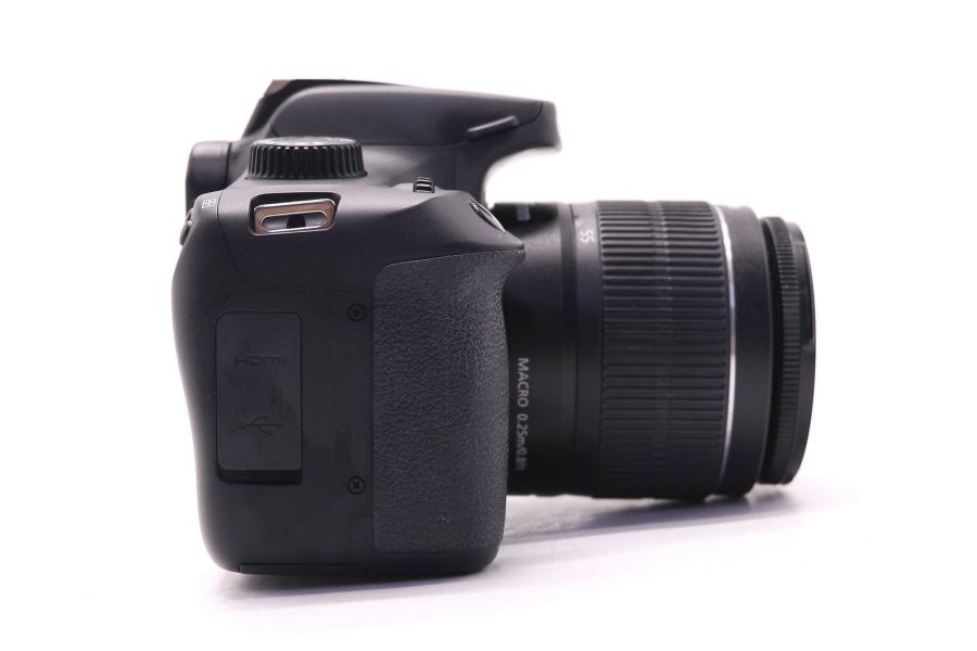 Canon EOS 4000D kit (пробег 22780 кадров)