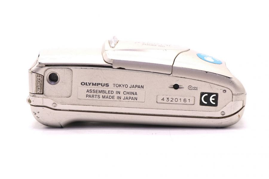 Компактная плёночная камера Olympus mju II zoom 80