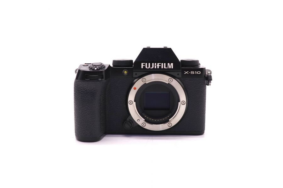 Fujifilm X-S10 body в упаковке (пробег 13775 кадров)