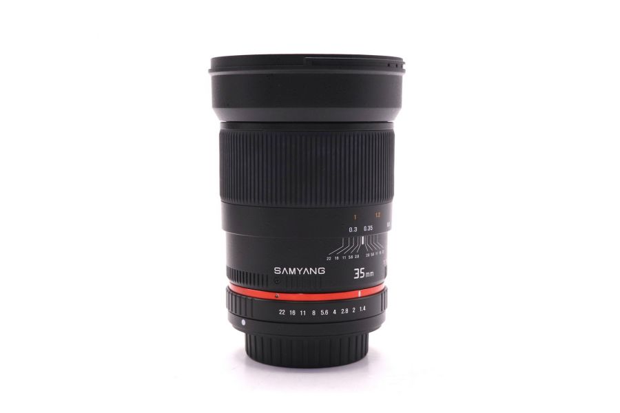 Samyang 35mm f/1.4 AS UMC for Sony A в упаковке