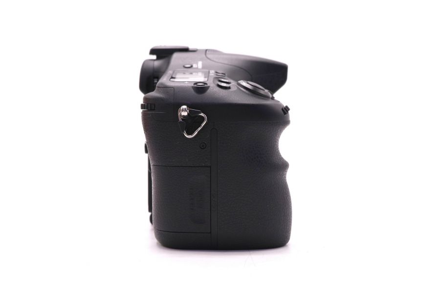 Sony A77 body в упаковке (пробег 7315 кадров)