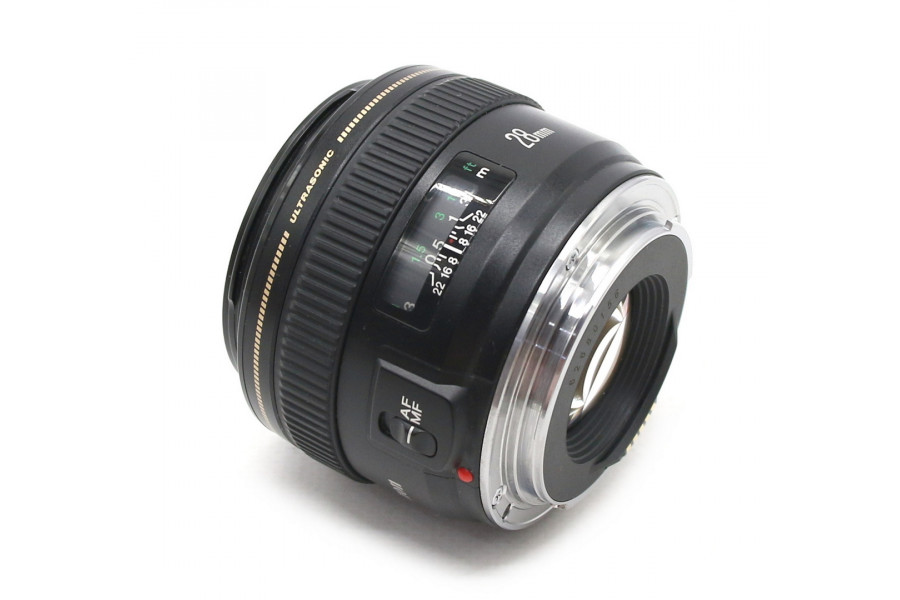 Компактный легкий объектив Canon EF 28mm f/1.8 USM