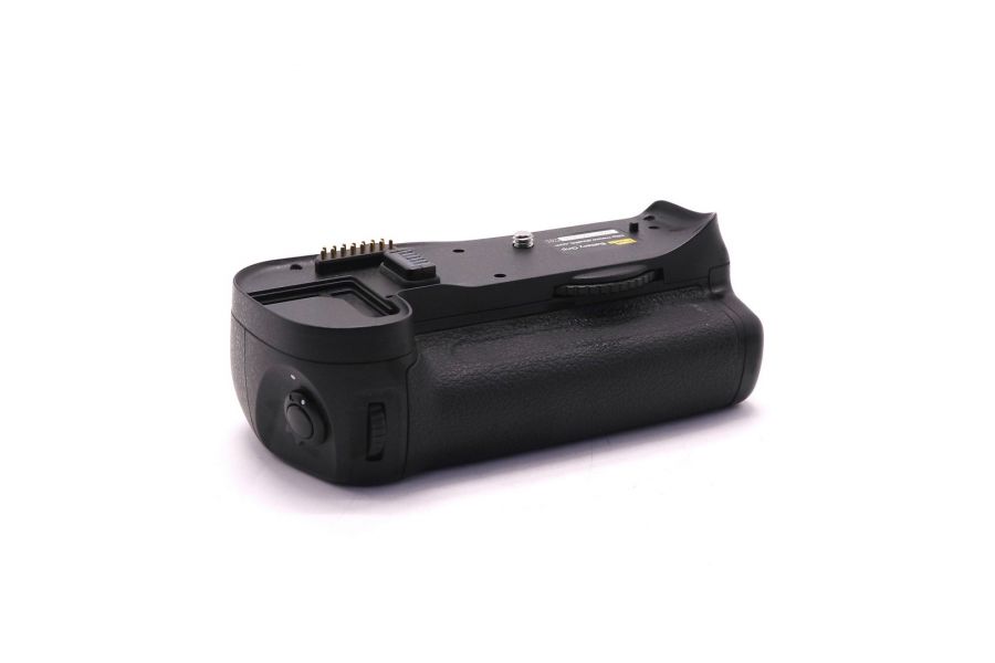 Батарейная ручка Pixel Vertax D10 для Nikon D300 в упаковке