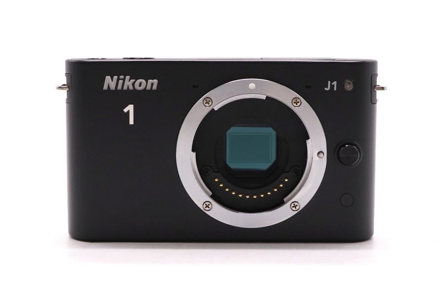 Компактный Nikon 1 J1 body (пробег 95 кадров)