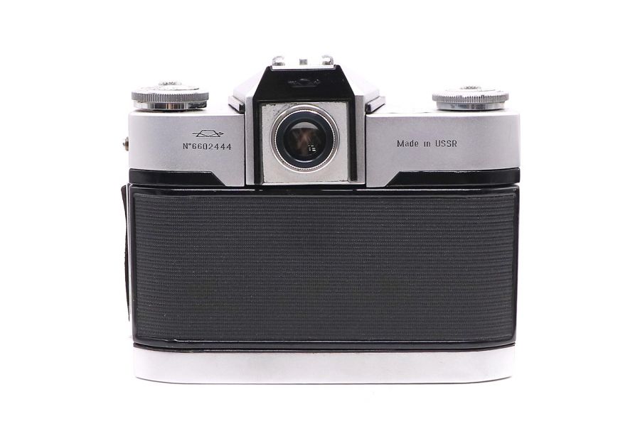 Зеркальный фотоаппарат Зенит 5 + Вега-3 (КМЗ)