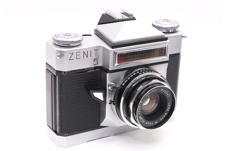Зеркальный фотоаппарат Зенит 5 + Вега-3 (КМЗ)