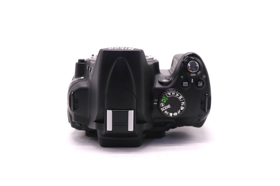 Фотокамера Nikon D5000 body (пробег 7850 кадров)