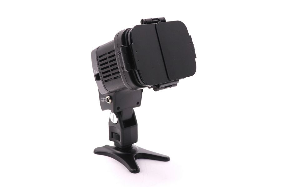 Накамерный свет LED-LBPS1800 со шторками