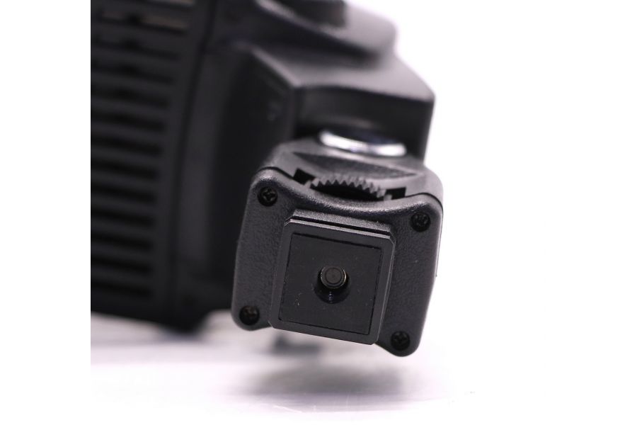 Накамерный свет LED-LBPS1800 со шторками