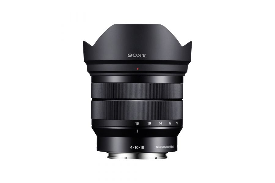 Sony 10-18mm f/4 (SEL-1018) в упаковке