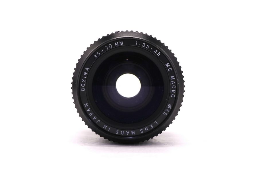 Cosina 35-70mm f/3.5-4.5 MC Macro (Japan)