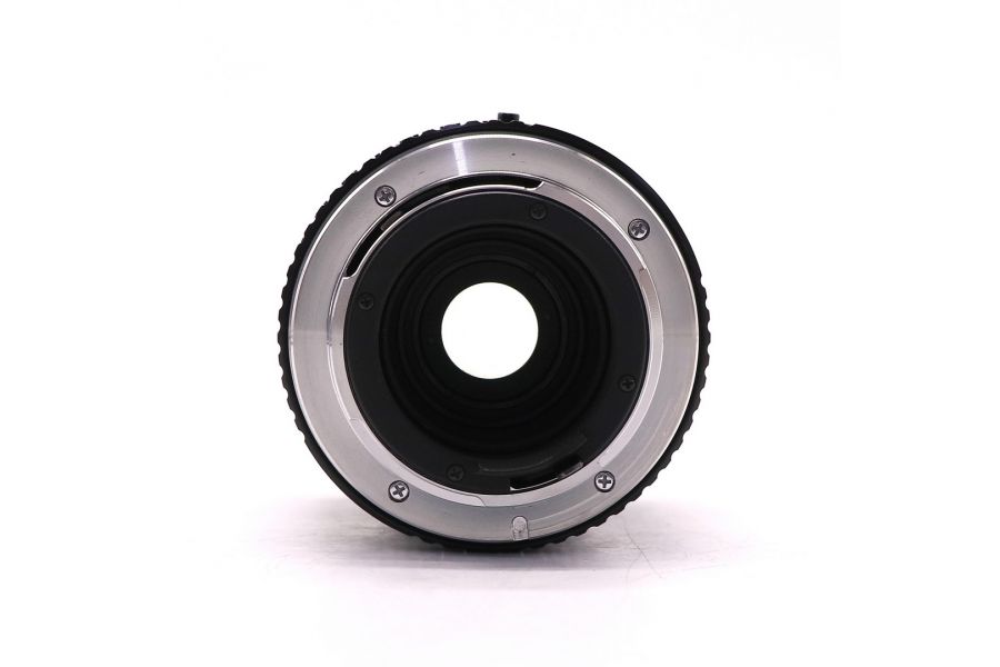 Cosina 35-70mm f/3.5-4.5 MC Macro (Japan)