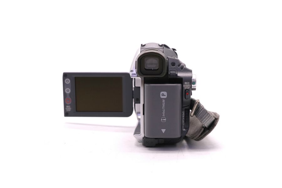 Цифровая видеокамера Sony DCR-HC19E в упаковке