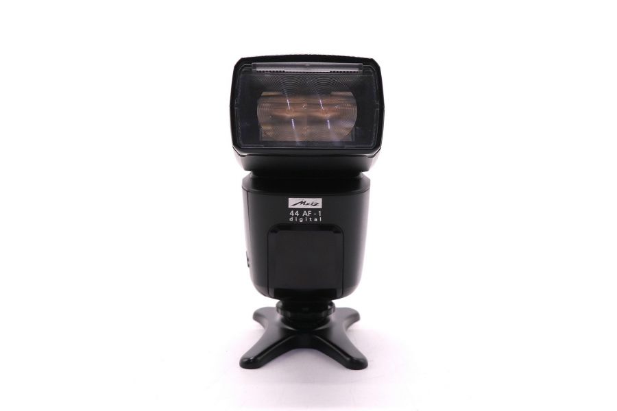 Фотовспышка Metz Mecablitz 44 AF-1 for Nikon в упаковке 