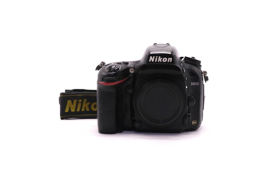 Фотокамера Nikon D600 body (пробег 506605 кадров)