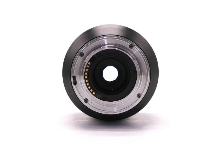 Объектив Viltrox AF 85mm f/1.8 II XF (для Fujifilm X) в упаковке