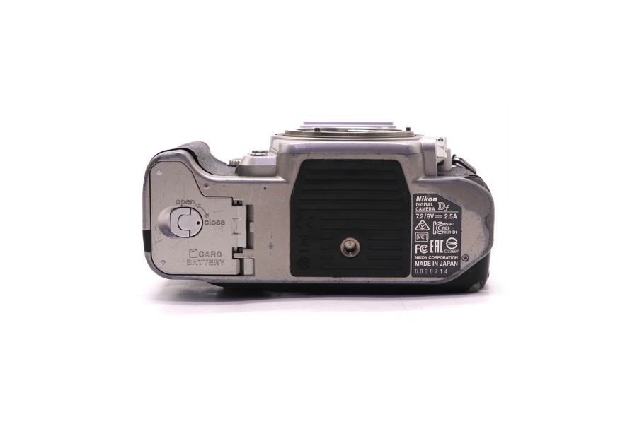 Nikon Df body box (пробег 269830 кадров)