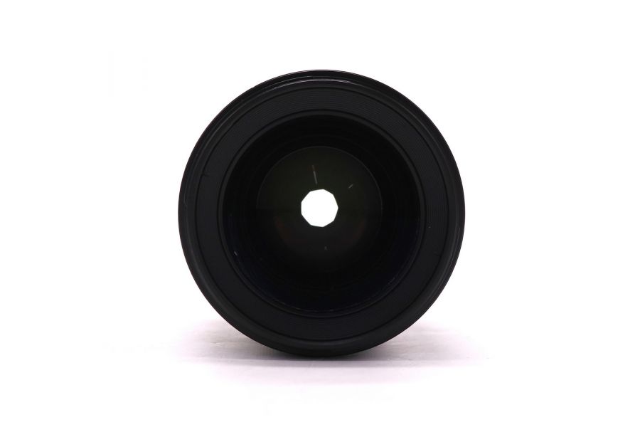 Объектив Samyang 50mm f/1.4 AF Sony FE в упаковке