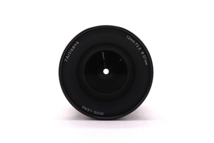 Объектив 7Artisans 12mm f/2.8 Micro 4/3 mark II в упаковке