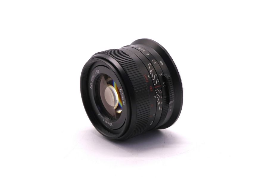 Объектив 7Artisans 35mm f/1.4 III Nikon Z в упаковке