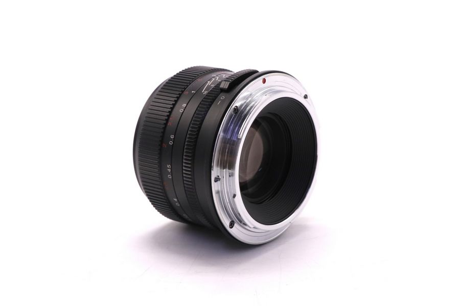 Объектив 7Artisans 35mm f/1.4 III Nikon Z в упаковке