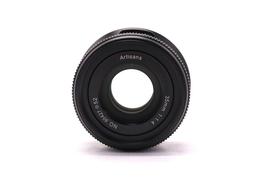 Объектив 7Artisans 35mm f/1.4 III Nikon Z в упаковке