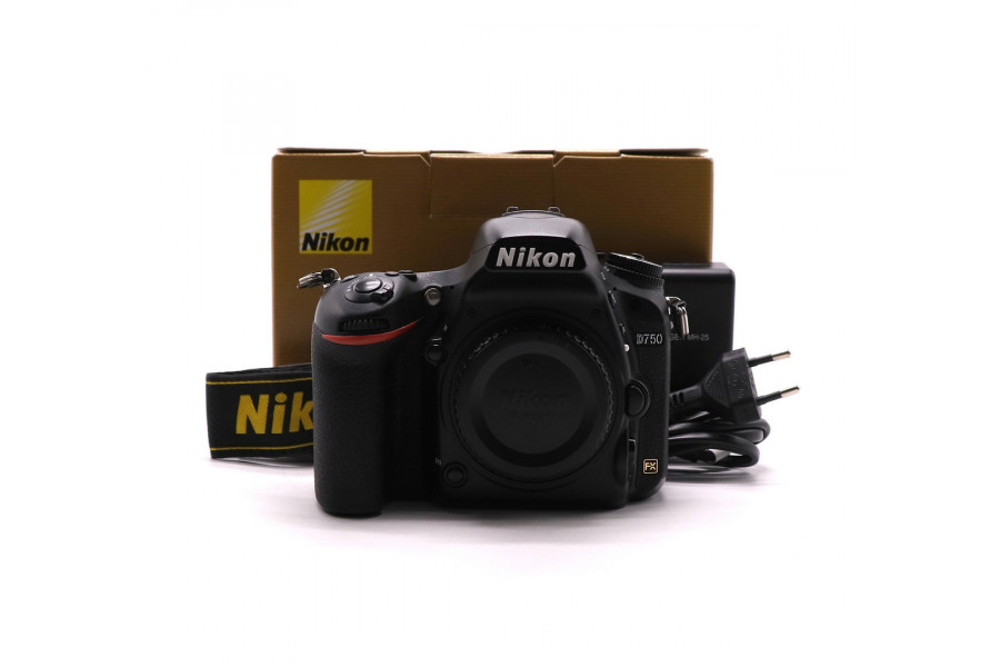 Nikon D750 body в упаковке (пробег 31990 кадров)