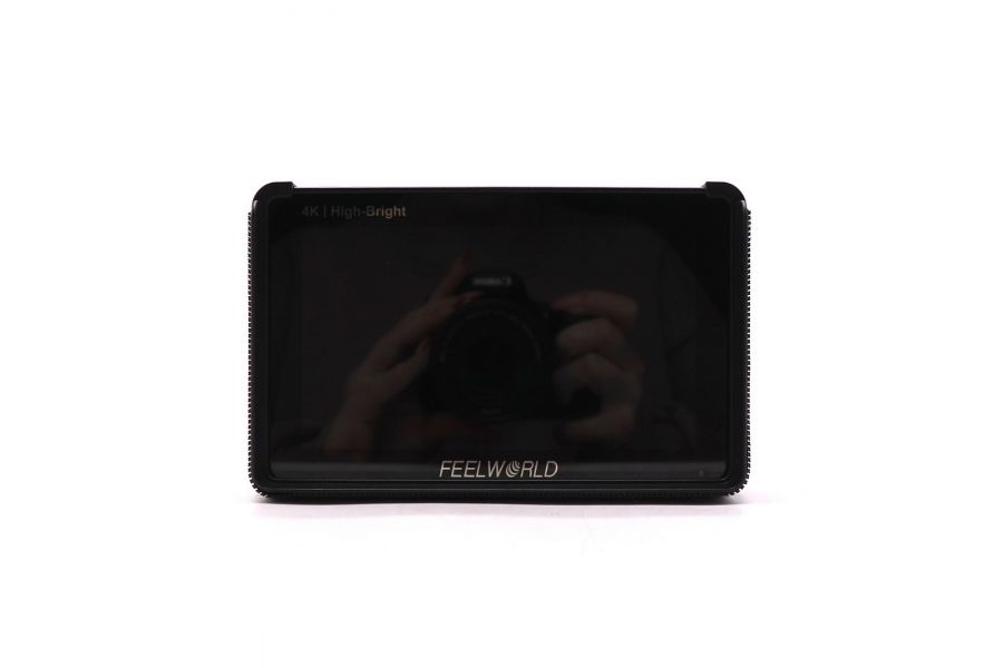 Накамерный монитор Feelworld F5.5 ProX в упаковке
