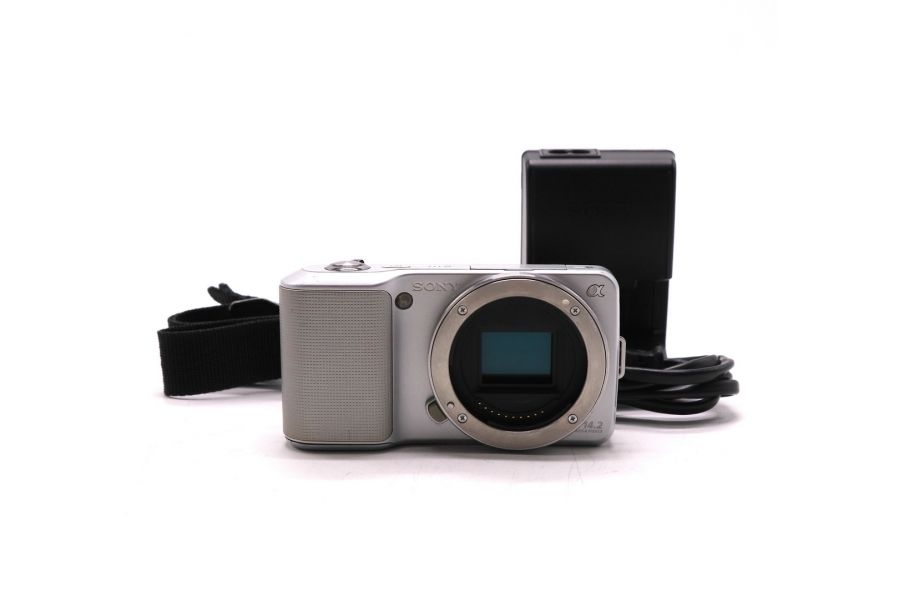 Фотокамера Sony Nex-3 body (пробег 16320 кадров)