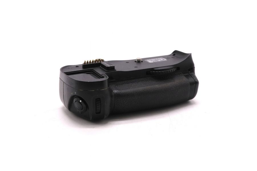 Батарейная ручка Nikon MB-D10 (Thailand, 2016)