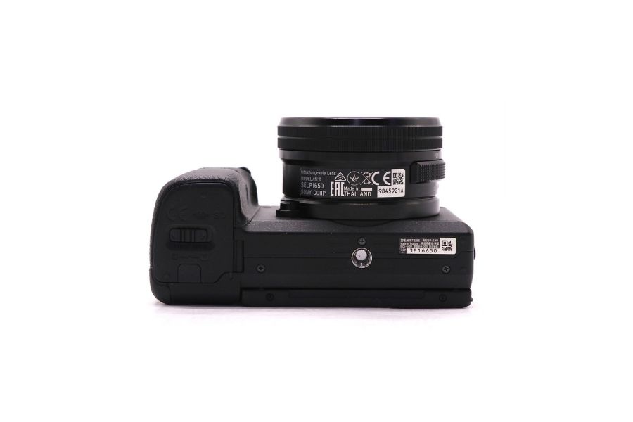 Фотокамера Sony A6400 kit (пробег 8235 кадров)