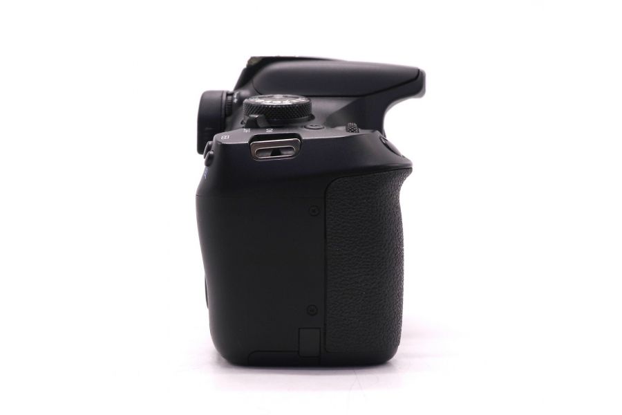 Фотокамера Canon EOS 2000D body (пробег 9345 кадров)