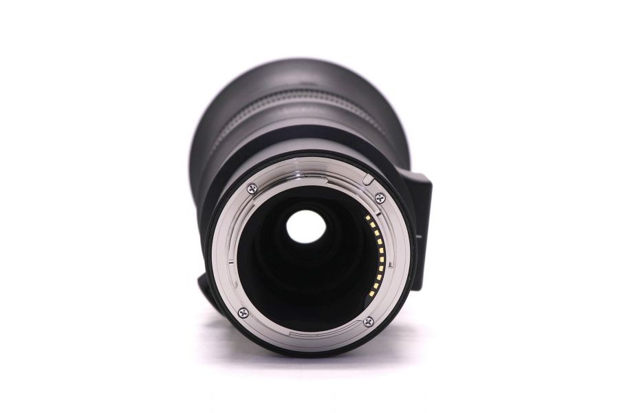 Sigma 500mm f/5-6 DG DN OS Sports в упаковке для Sony-E