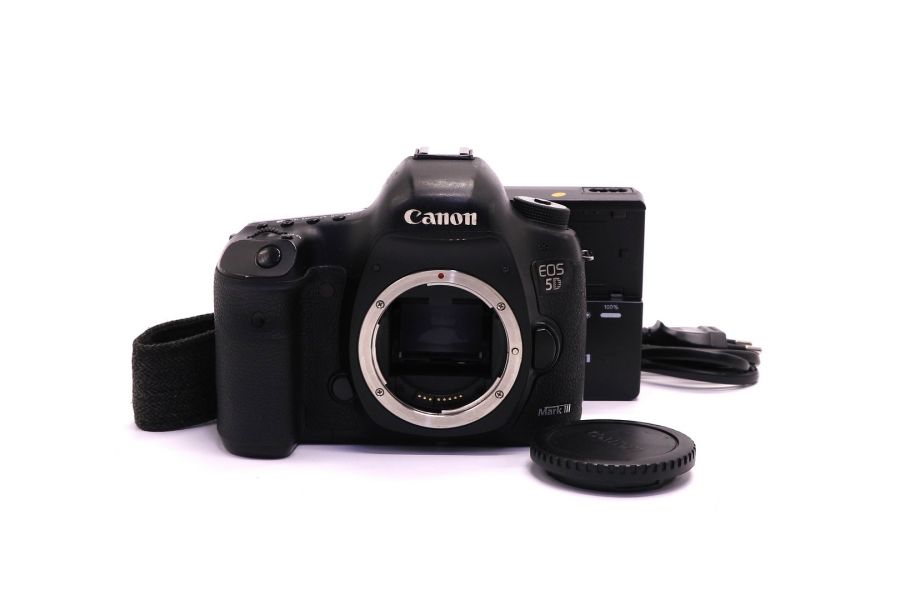 Камера Canon EOS 5D Mark III body (пробег 67700 кадров)