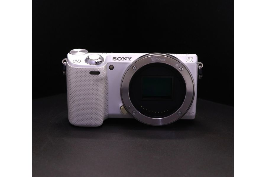 Фотокамера Sony Nex-5R body (пробег 42565 кадров)