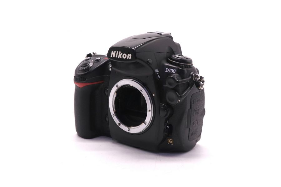 Фотокамера Nikon D700 body (пробег 84675 кадров)