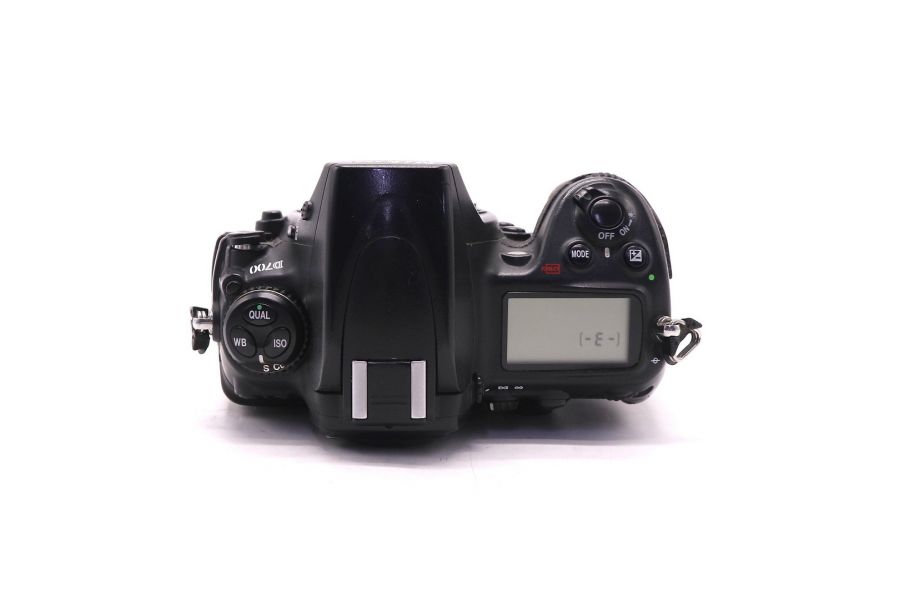 Фотокамера Nikon D700 body (пробег 84675 кадров)