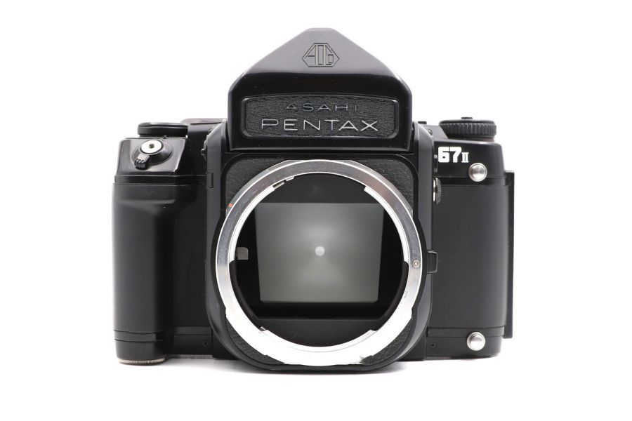 Системный зеркальный фотоаппарат Pentax 67II body