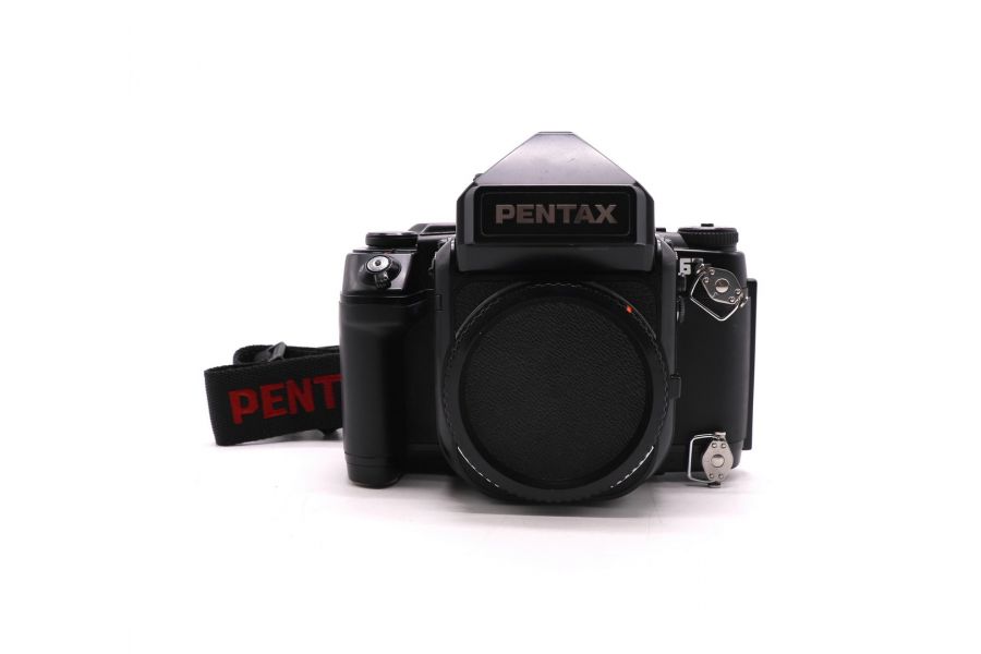 Системный зеркальный фотоаппарат Pentax 67II body