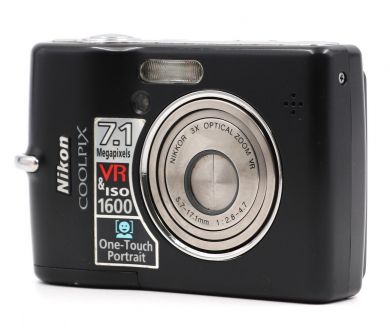 Фотокамера цифровая компактная Nikon Coolpix L12