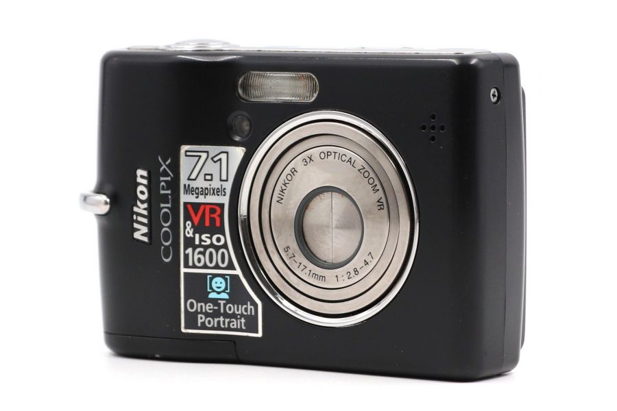 Фотокамера цифровая компактная Nikon Coolpix L12