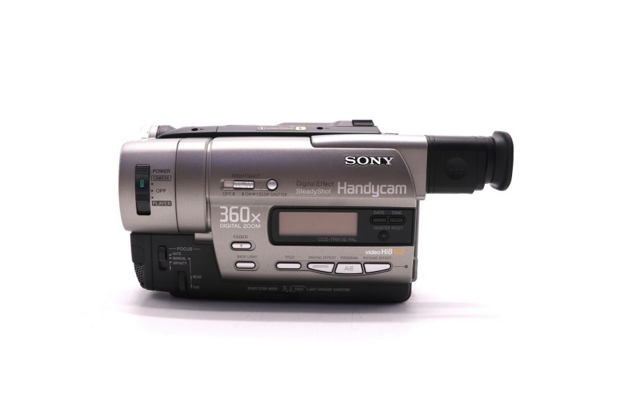 Видеокамера Sony CCD-TR913E (Japan, 1995)